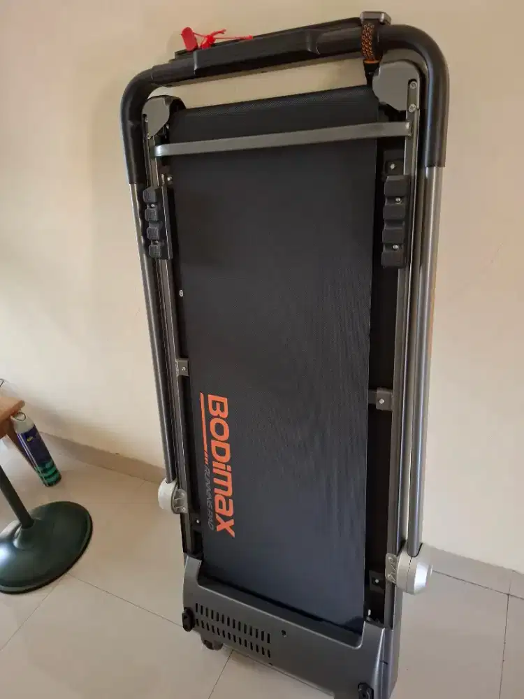 BODIMAX RUNNING PAD - Treadmill/ Alat Olahraga second
