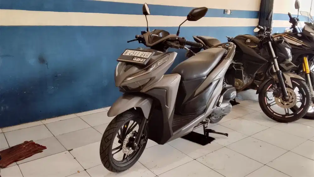 DIJUAL CEPAT HONDA VARIO LED NEW 2019 PAJAK HIDUP