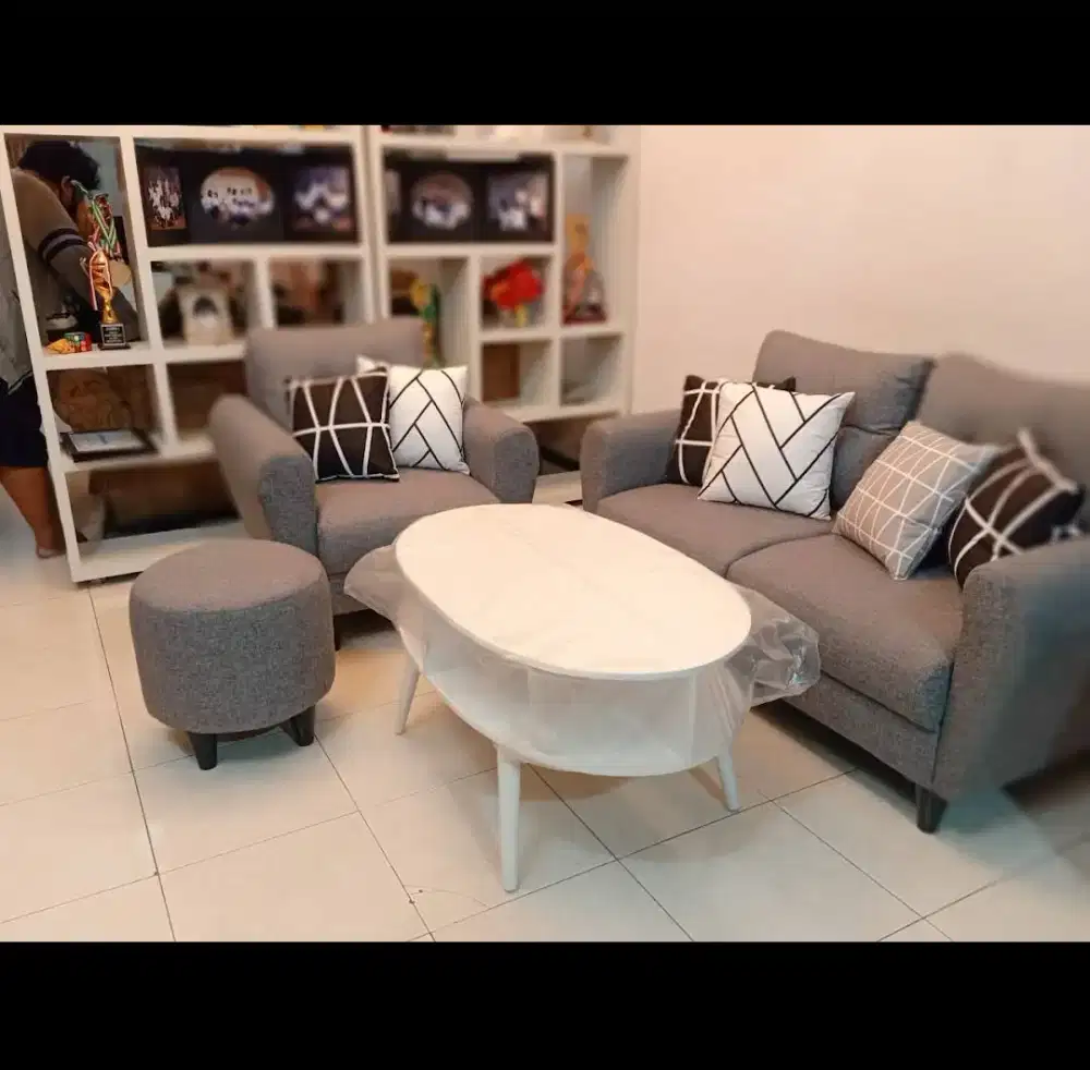 Sofa tamu kecil