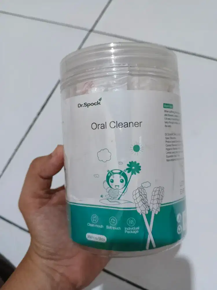 Pembersih Lidah Bayi