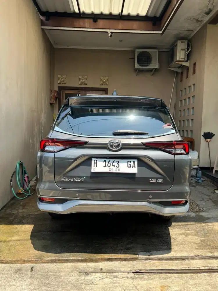 Avanza 2023 abu abu metalik
