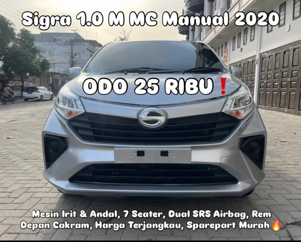 (TDP 8 JUTA!) Daihatsu Sigra 1.0 M MC Manual Silver 2020