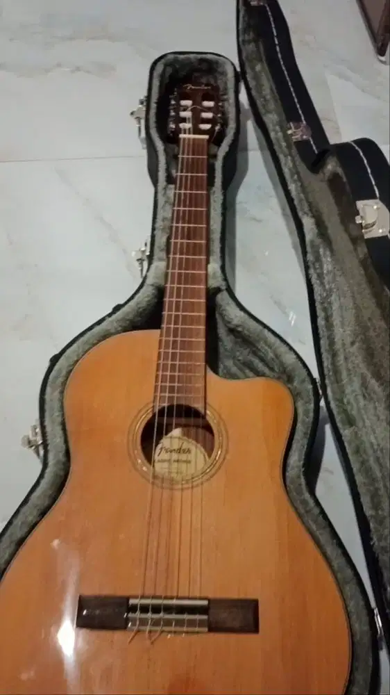 Jual Gitar Classic Accoustic merk Fender
