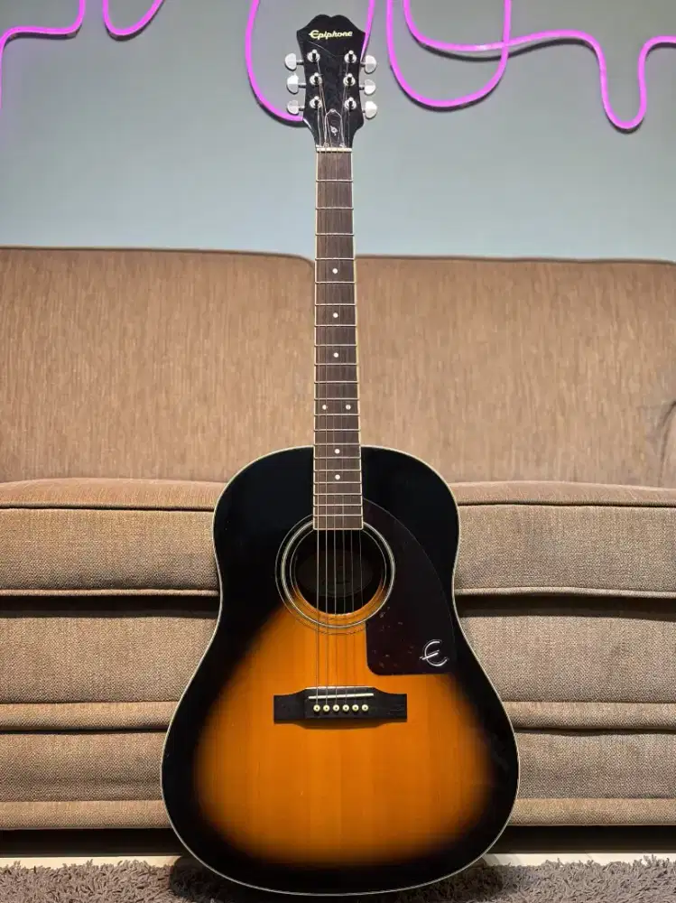 Gitar Epiphone AJ-220s