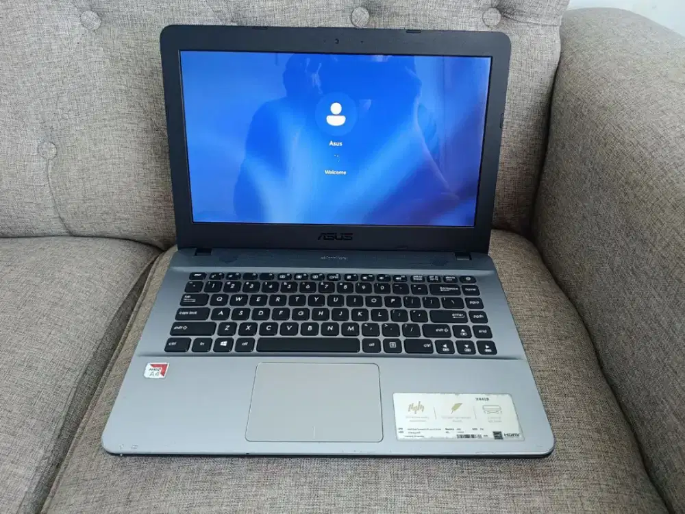 Laptop Asus X441B Mulus Noken