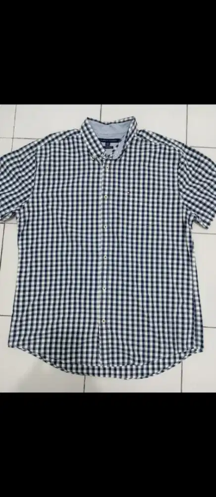 Kemeja merk tommy hilfiger original ukuran XL