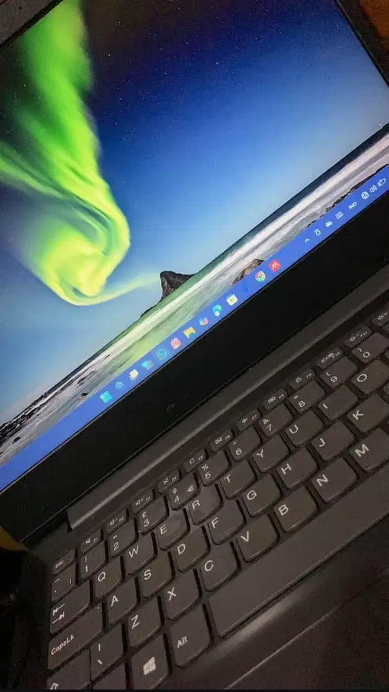 LENOVO V14 SECOND
