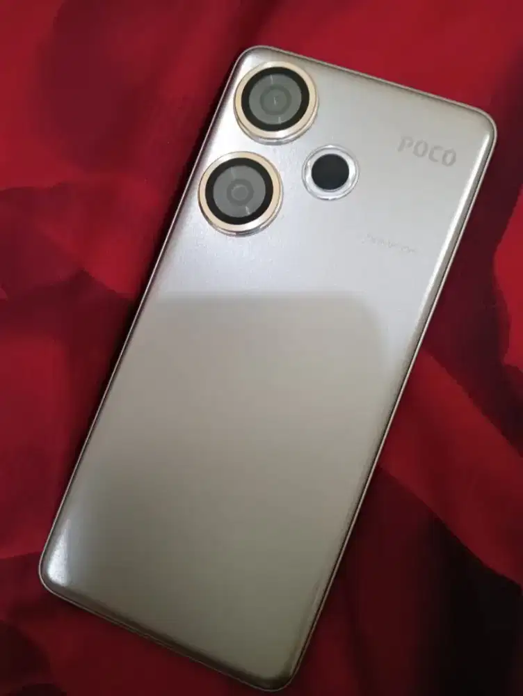 POCO F6 8/256 TITANIUM
