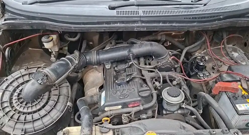 Toyota Kijang Innova G Matic 2005 Bensin