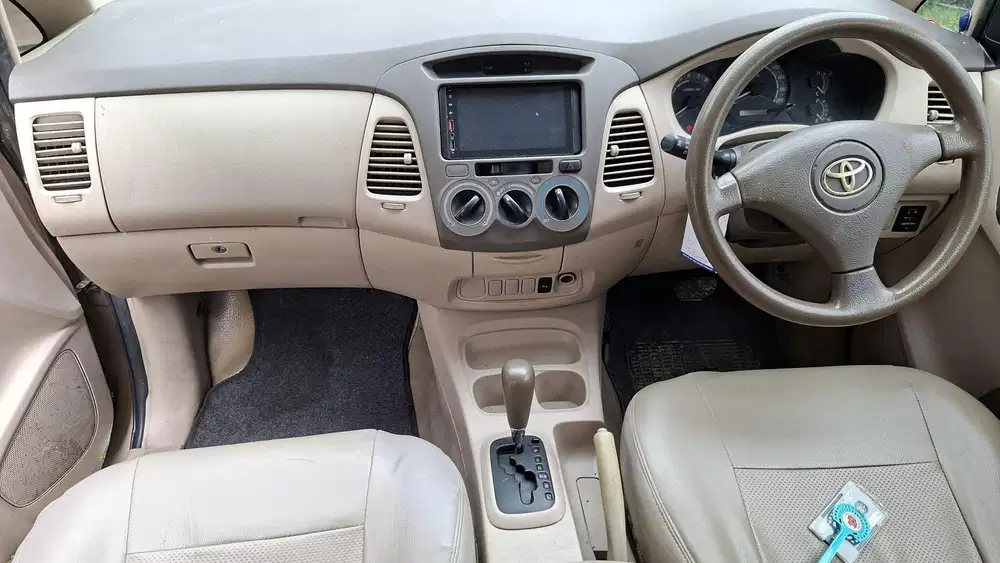 Toyota Kijang Innova G Matic 2005 Bensin