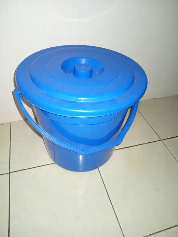 EMBER volume ± 20 liter