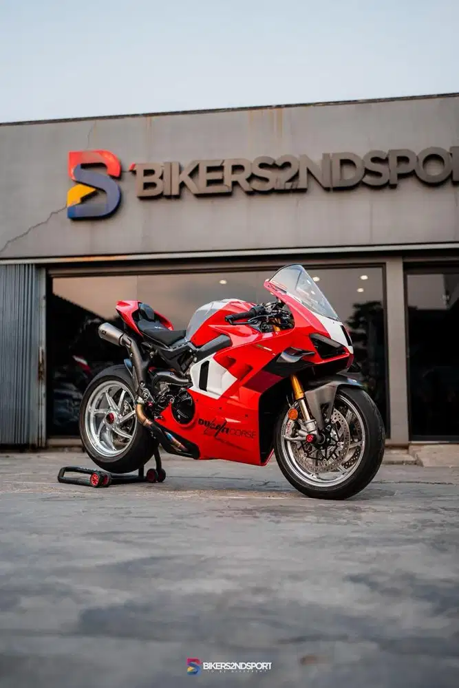 DUCATI PANIGALE V4R WSBK
