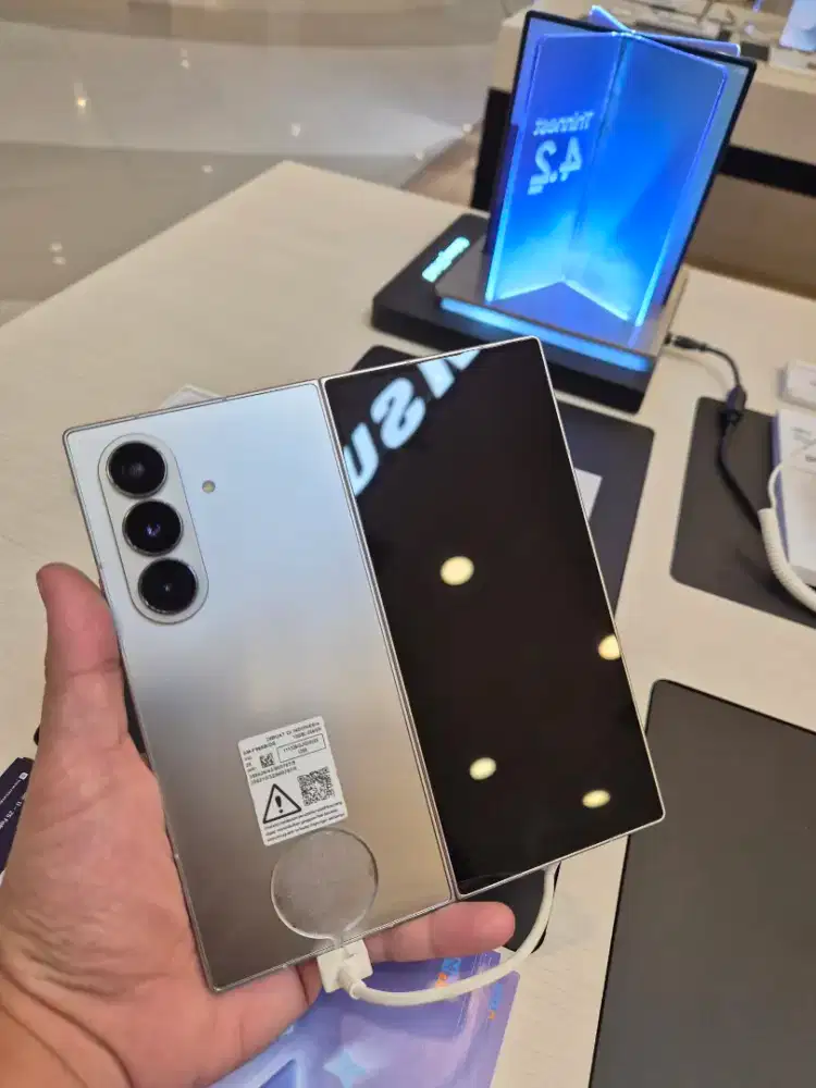 Samsung Galaxy Z fold7