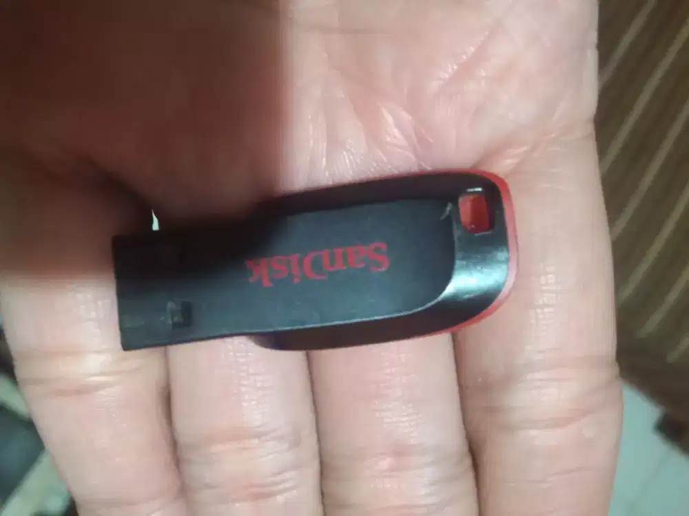 Flashdisk Sandisk 32GB original Made in malaysia