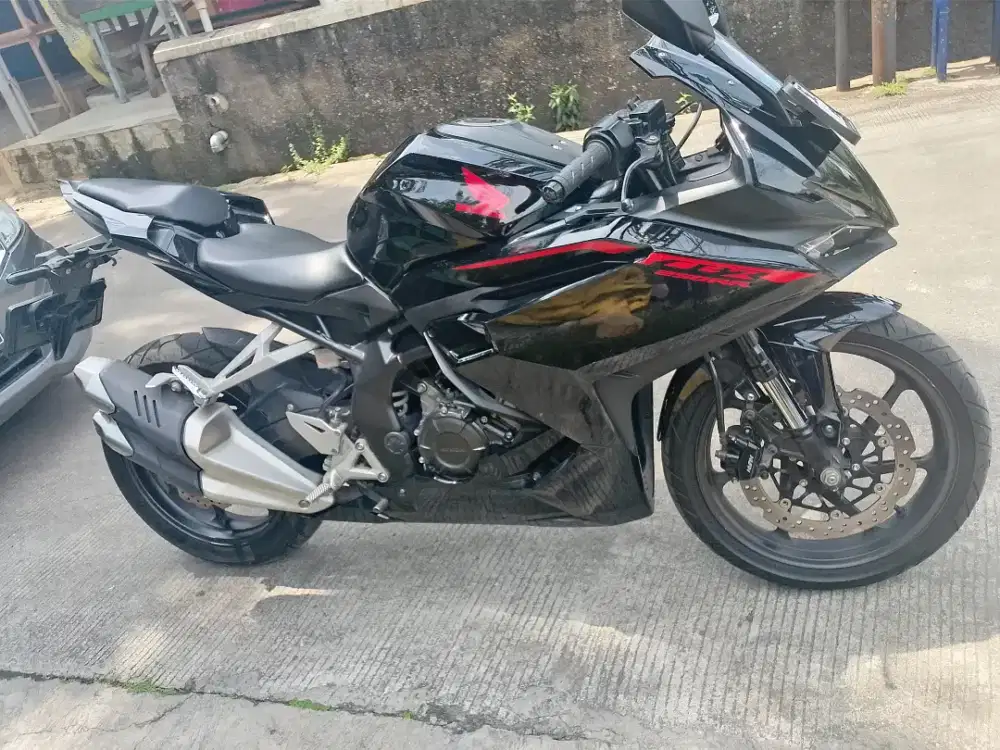 Di jual cbr250RR