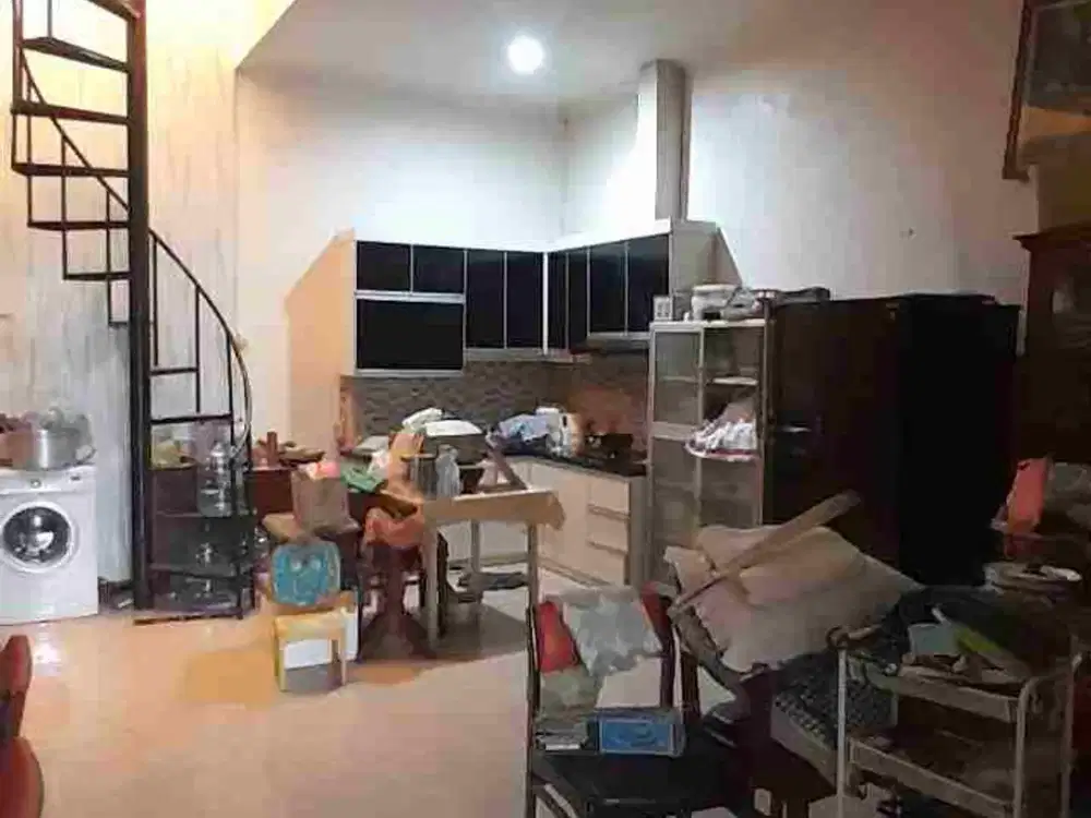 DIJUAL  DISEWAKAN
Rumah Bagus Full Furnish
Cluster Ifolia Harapan Indah Bekasi
