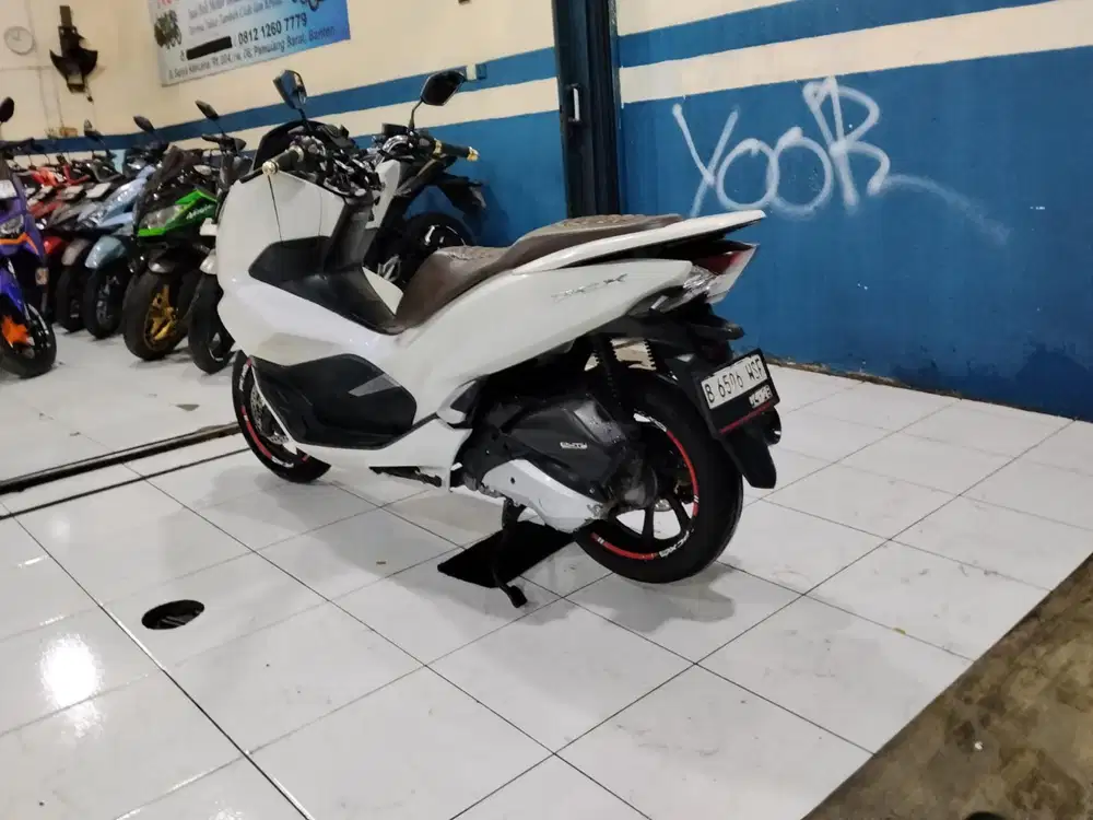 Jual honda pcx 150cc 2018 siap pakai pajak hidup