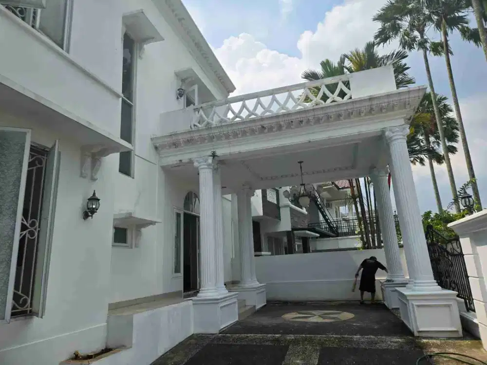 Jual Rumah Bagus.Siap huni. Cluster depan di BNR.