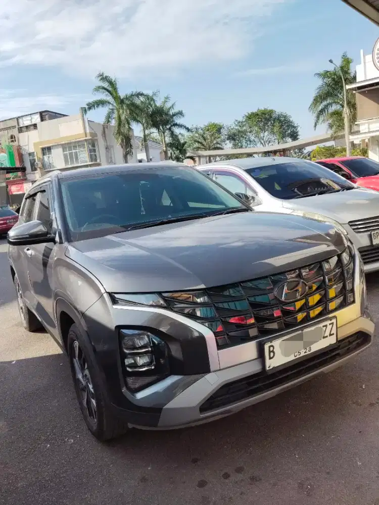 Hyundai Creta Style 2023 km 25rb