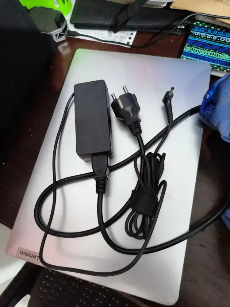 Lenovo Ideapad slim 1 Seri Ryzen 3 7320u