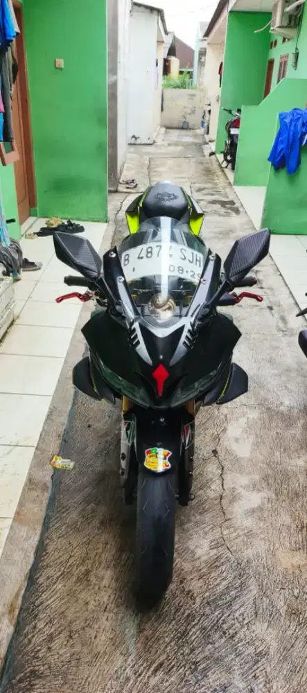 Yamaha R15 v3 tahun 2019