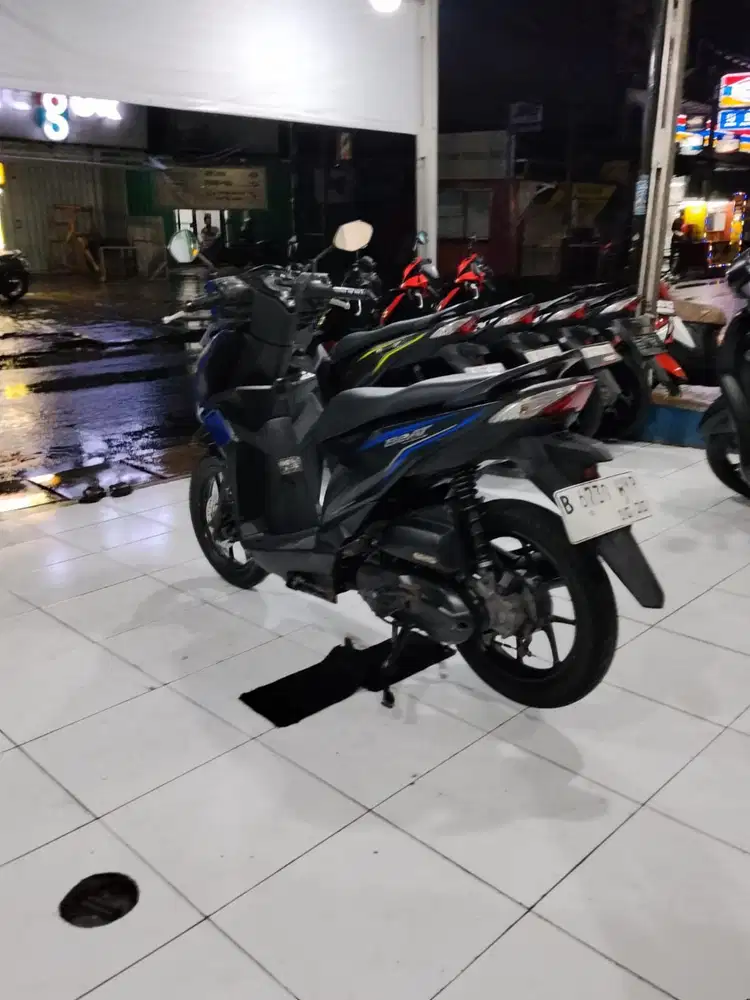 Dijual honda beat delux 2020 pajak hidup siap pakai