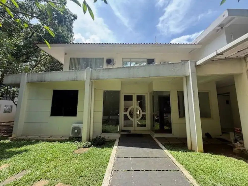 Dijual Rumah Kebayoran Baru jln Kerinci Raya uk 469m at Jakarta Selatan