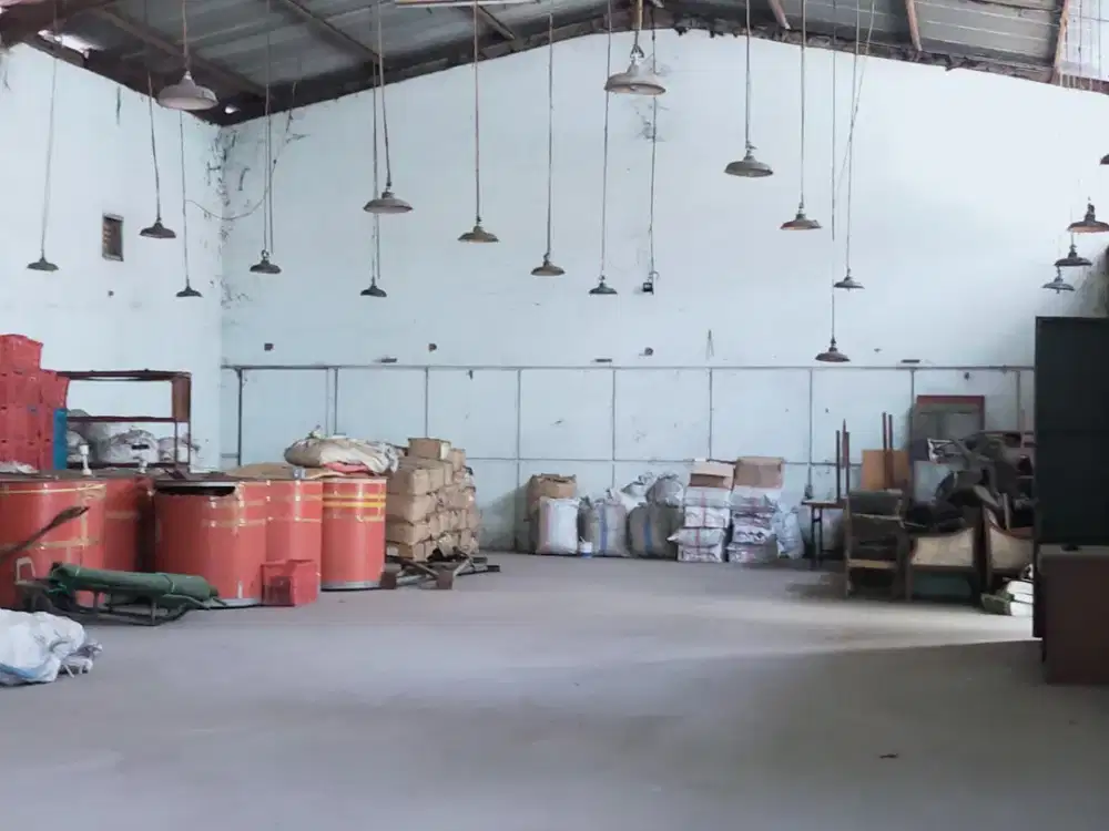 Gudang Strategis Sayap Nana Rohana Kota Bandung