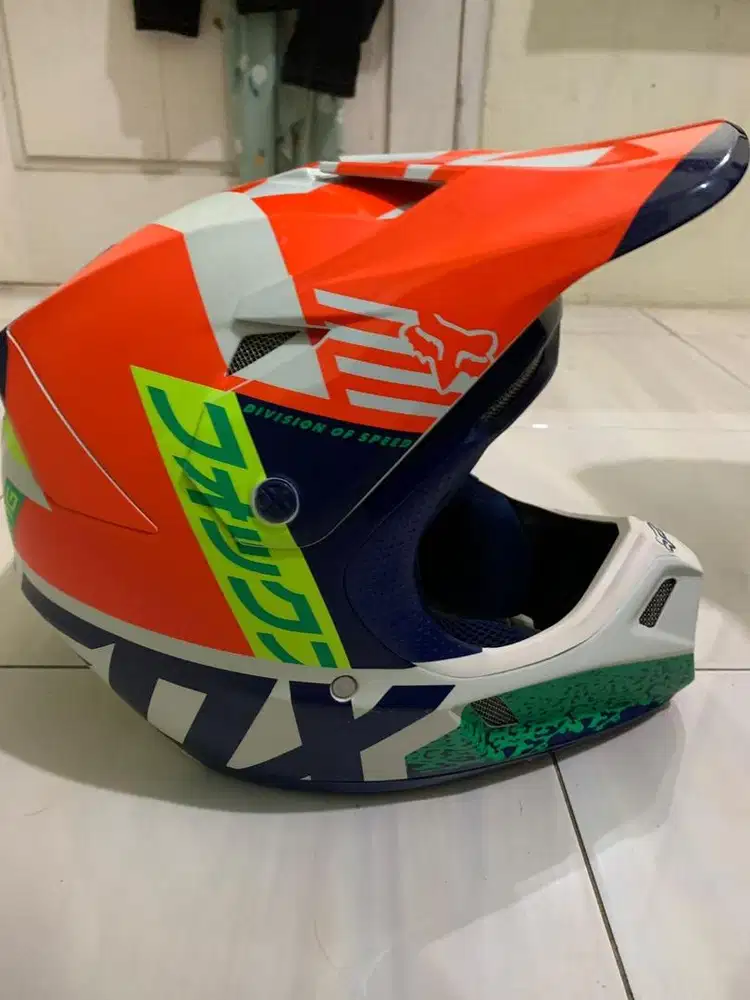 Helm Trail Moto X Fox V3