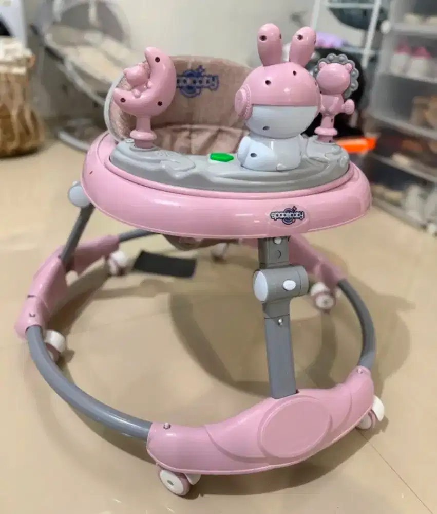Baby walker bagus