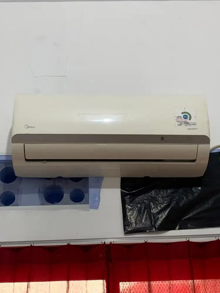 AC midea 1/2 pk