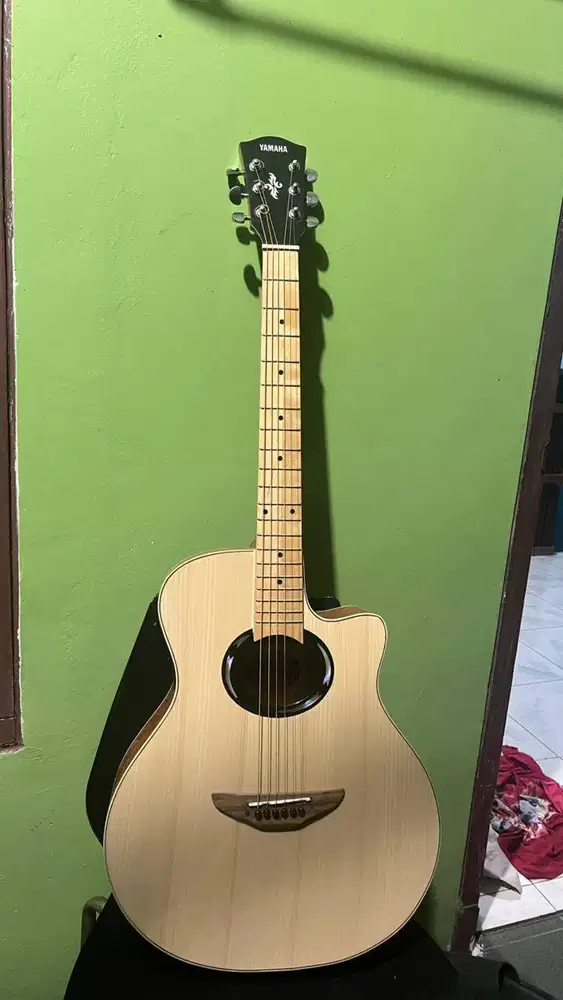 Gitar Yamaha APX500II (no box, sesuai foto)