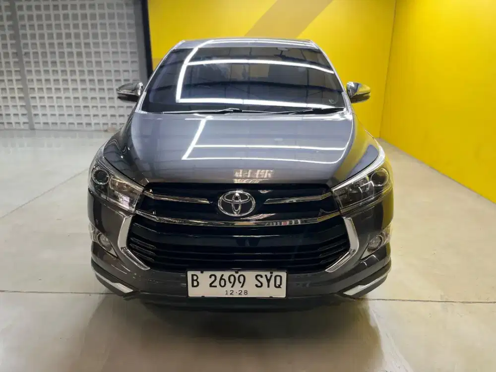 TOYOTA KIJANG INNOVA VENTURER 2,4 DIESEL AT 2018