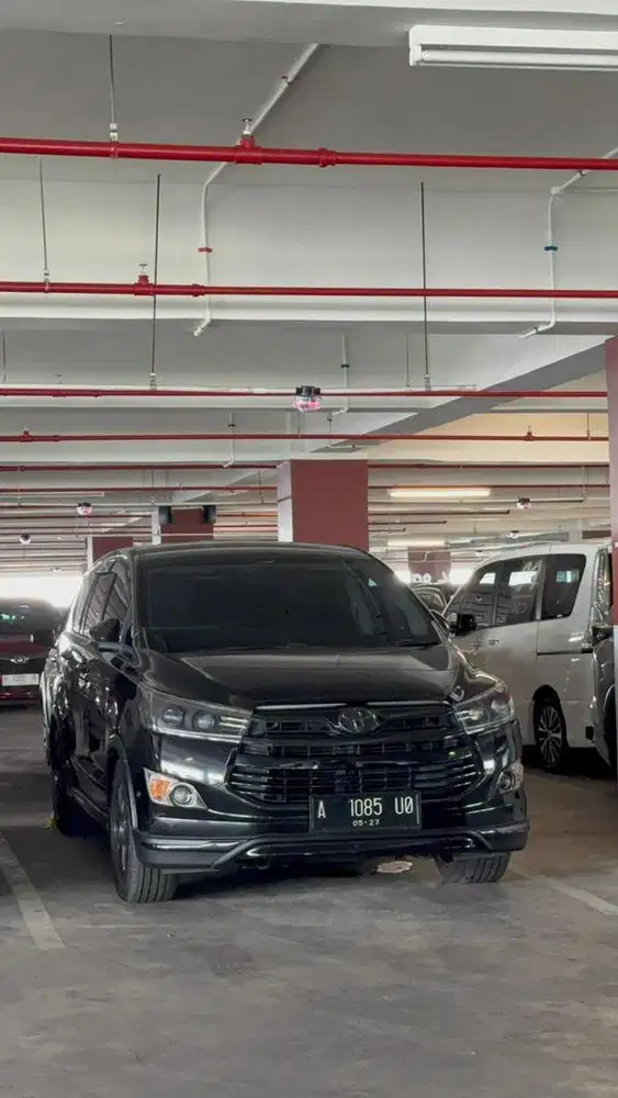 Innova Reborn Type Q Diesel AT