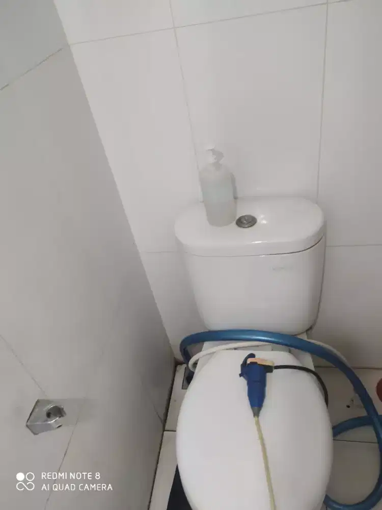 Pipa wc mampet tersumbat