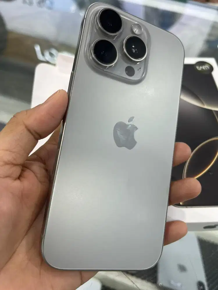 HP IPHONE 16 PRO 512 GB EX IBOX KOMPLIT BAWAAN PABRIK