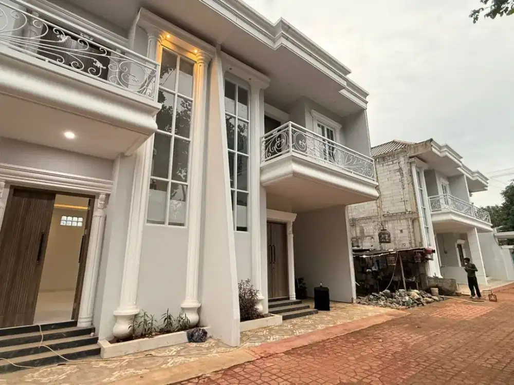Rumah Mewah Cikeas Cibubur  2 Lantai Pinggir Jalan Dekat Tol