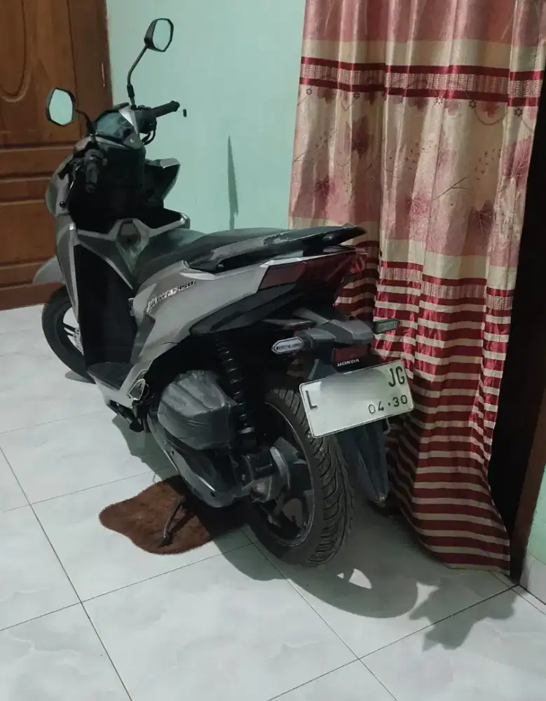 Sepeda Motor vario 150