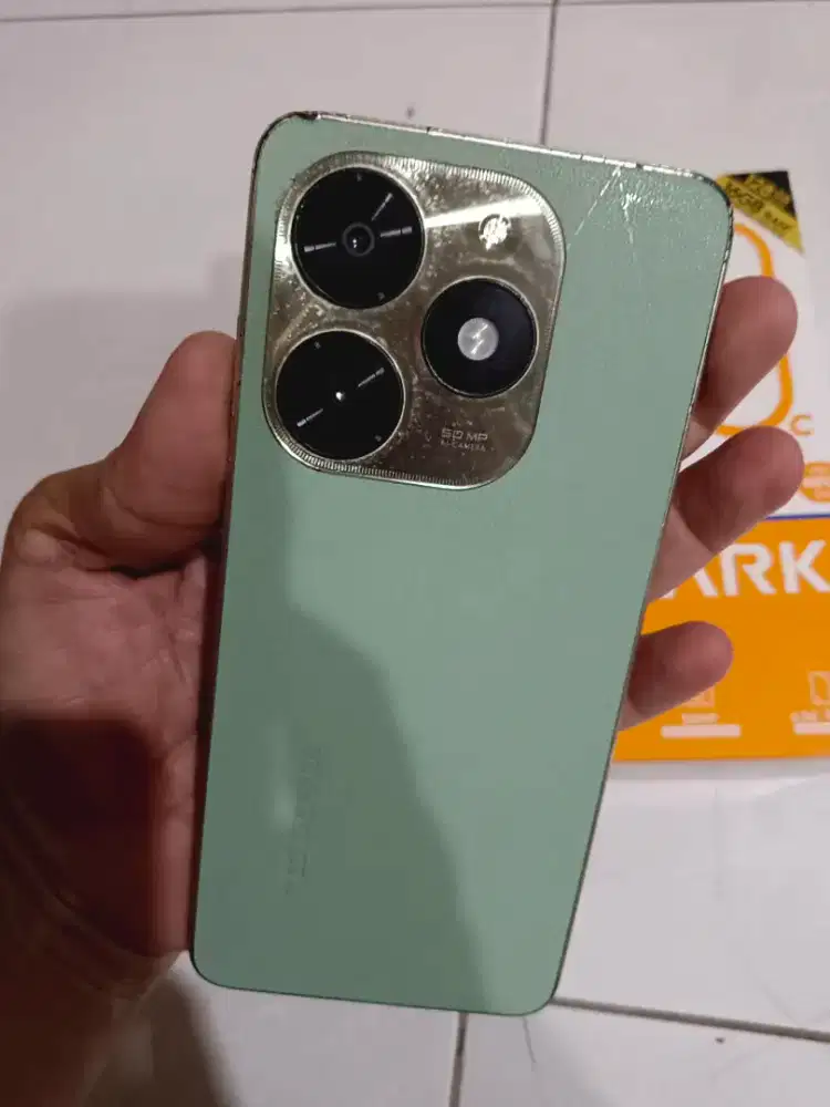 Tecno Spark 20C ram 8+8/128 NFC