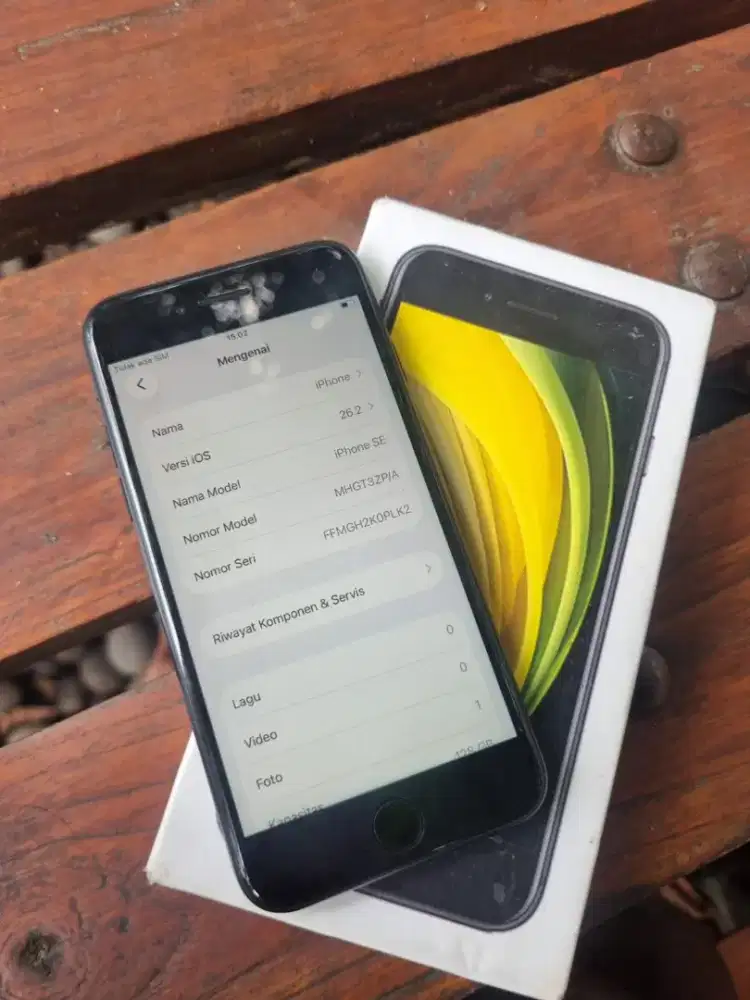 Iphone Se 2 128 Gb Inter, Indosat Only, Hp Dus