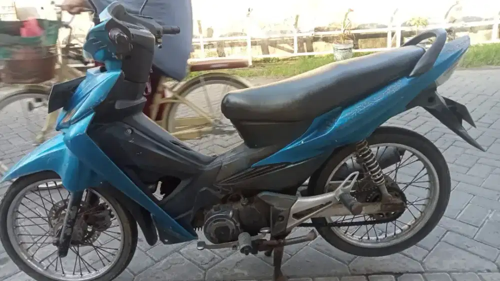 Honda Revo 2007 lengkap mati