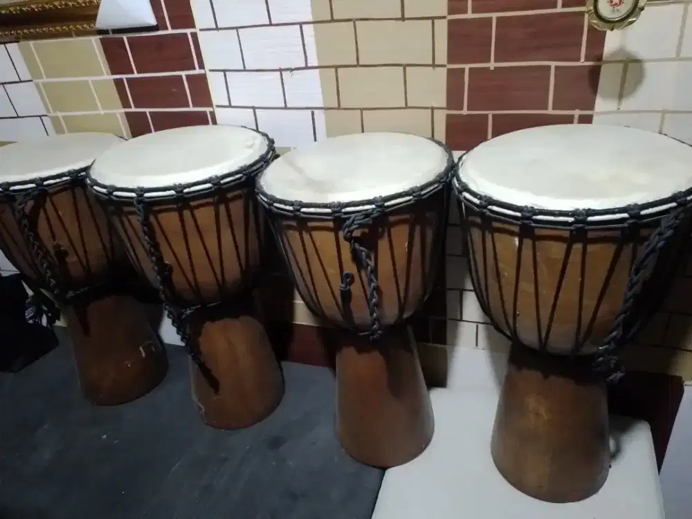 Djimbe T:60 cm D:30 cm (4 Buah)