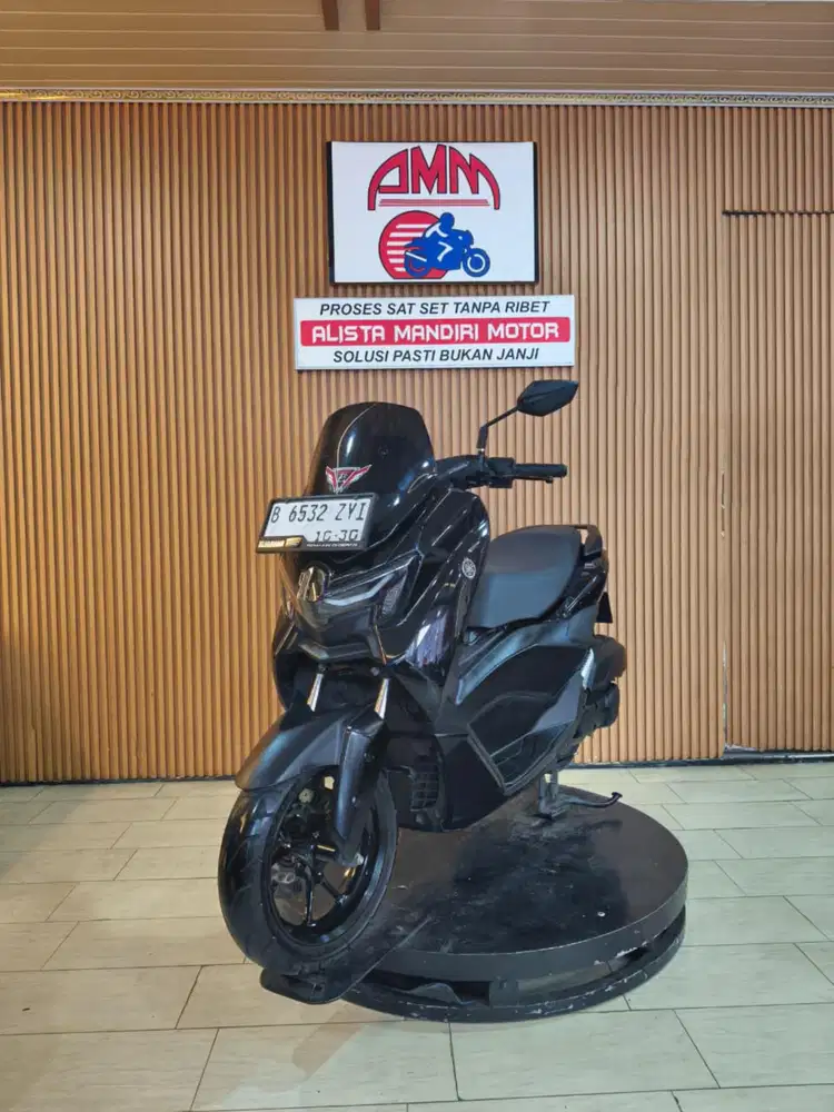 NMAX NEO 2025. ISTIMEWA MESIN N BODY SEPERTI BARU KM LOW BISA NEGO