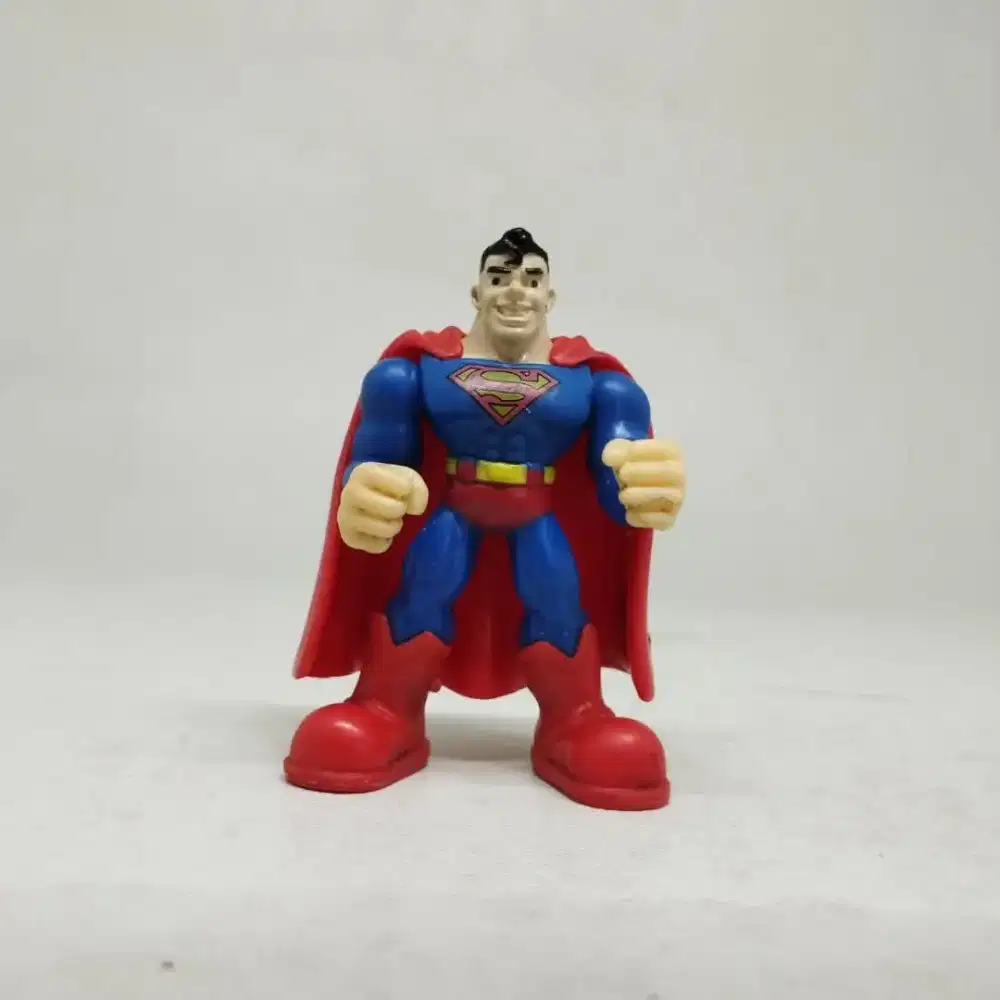 Mini figure superman