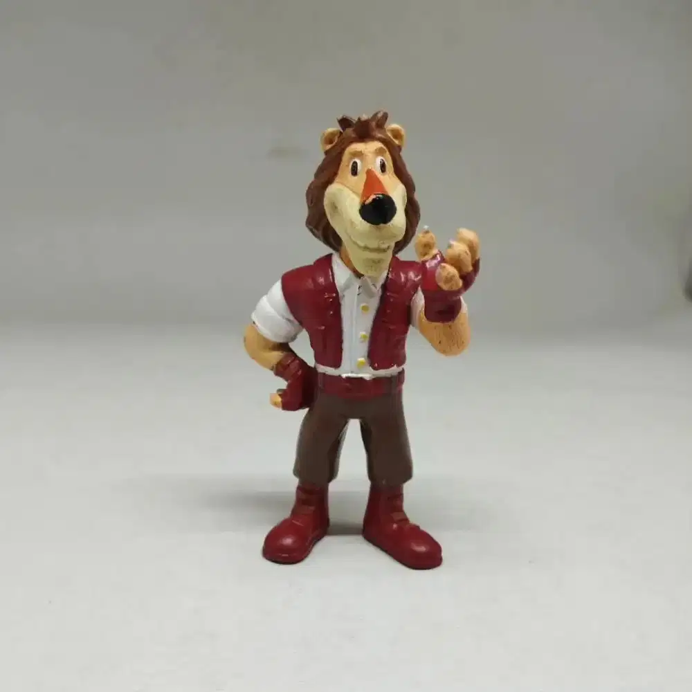 Figure singa paddle pop