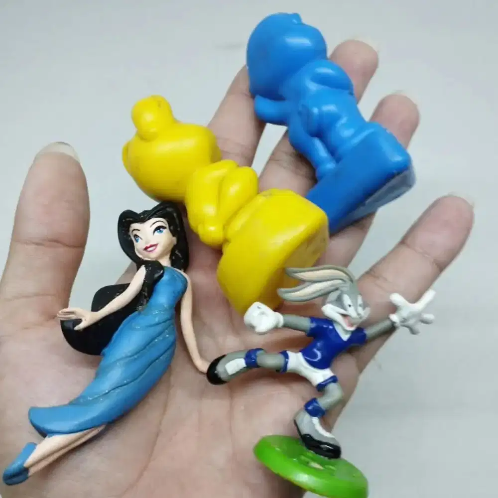 Set mainan campur minus F