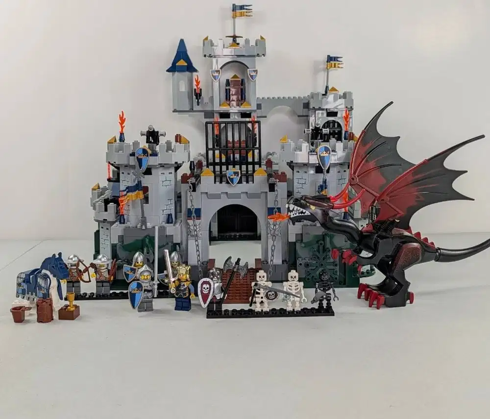 Lego castle vintage 7094 - Castle Siege Crown knights