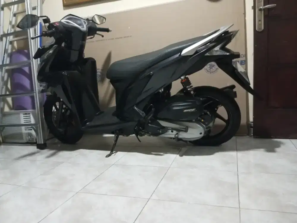 HONDA VARIO 125 KZR