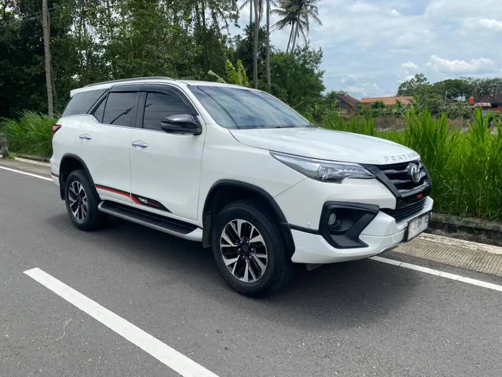 TOYOTA FORTUNER VRZ 2.4 TRD SPORTIVO Matic 2019 Bikin Bangga