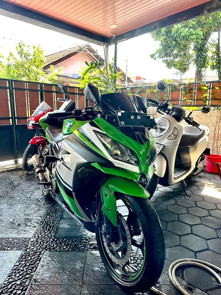 NINJA 250 FI ABS 30TH ANNIVERSARY TAHUN 2015